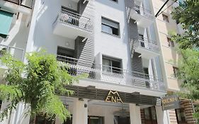 Meni Apartments